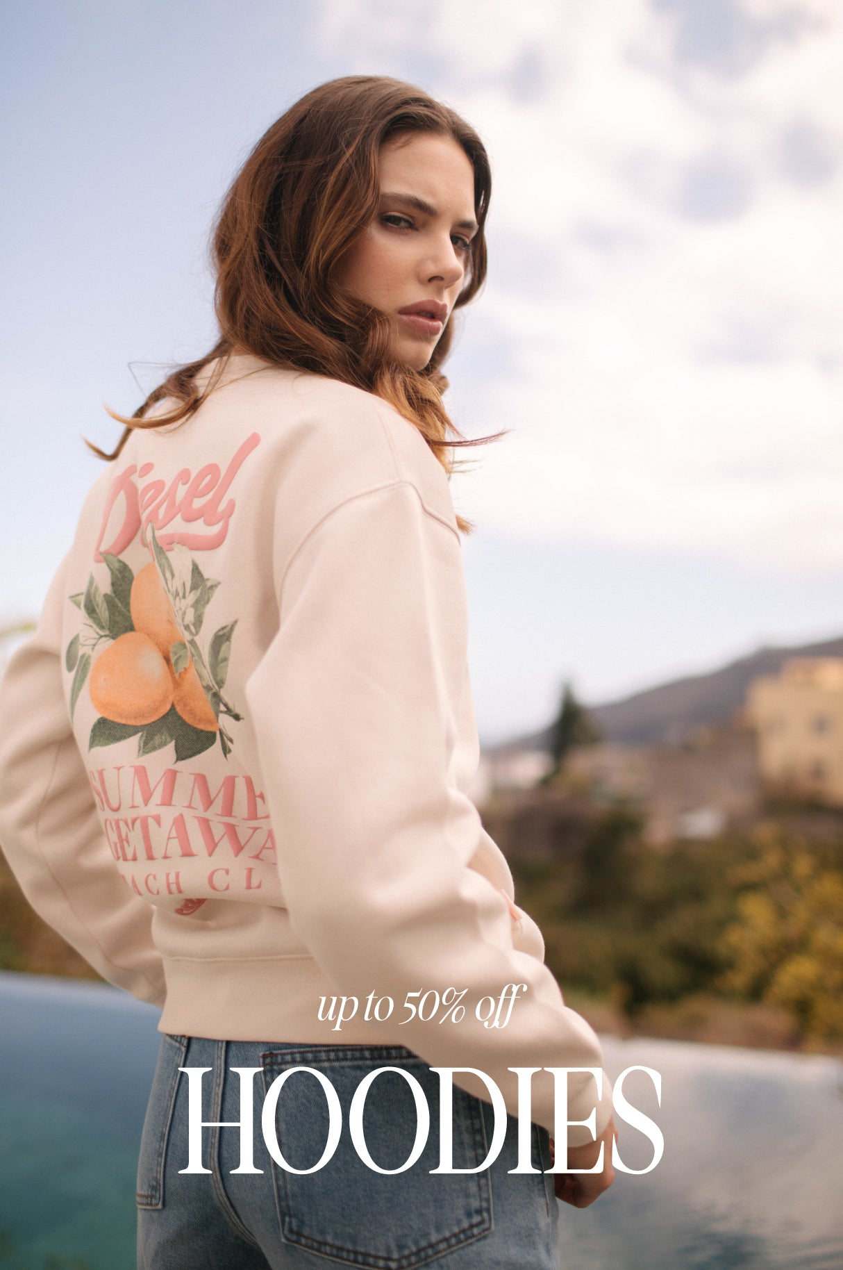 Hoodies & Sweatshirts